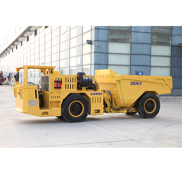 UK-8�����˿�