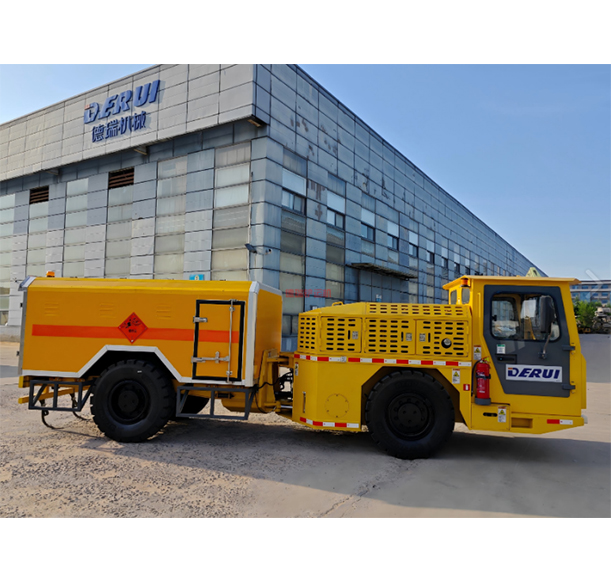 FCB-5 ���ò��ͻ��޹챬���������䳵